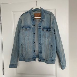 Genuine Levi Strauss classic denim jacket, L